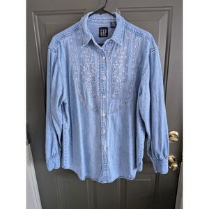 Vintage 90s Gap Denim Light Wash Embroidered Button Down‎ Shirt Medium